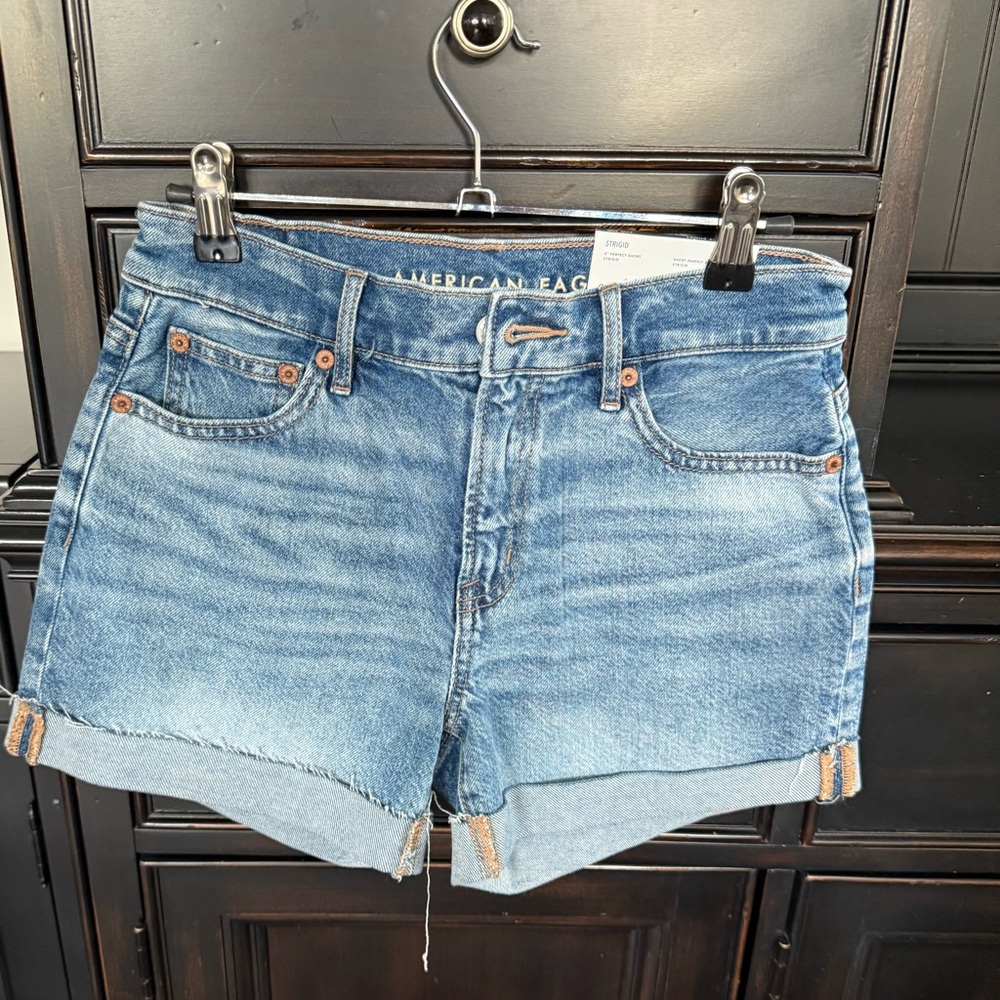 American Eagle denim shorts NWT sz 23/000